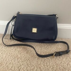 NWT Dooney & Bourke Navy Saffiano Leather Lexi Crossbody